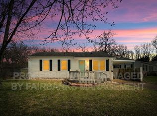 1200 E 136th St, Grandview, MO 64030