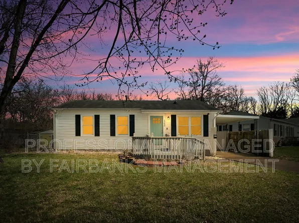 1200 E 136th St, Grandview, MO 64030