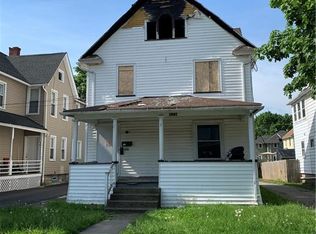 206 E Elm St, East Rochester, NY 14445
