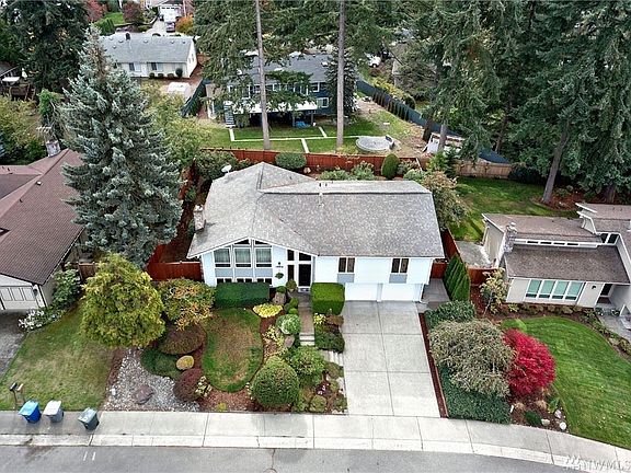2nd image of 12515 SE 67th St