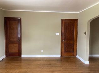 114 9th Ave #1, South Charleston, WV 25303