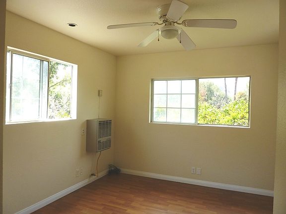 3rd image of 8740 N Ventura Ave