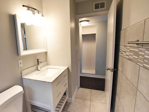 4th image of 21015 Westway Dr