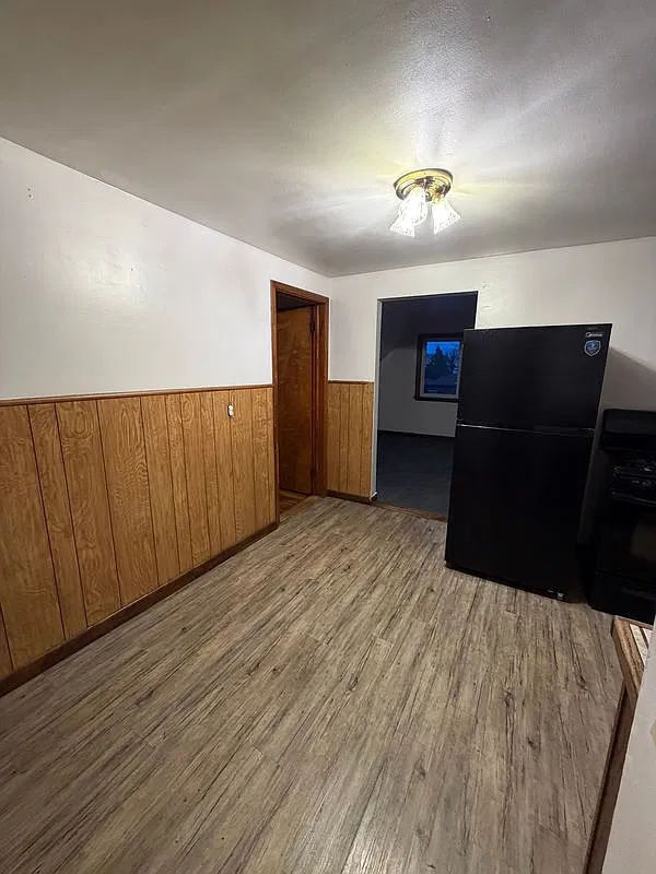 2 bed, 1.0 bath, 500 sqft, $1,050 — Photo 3