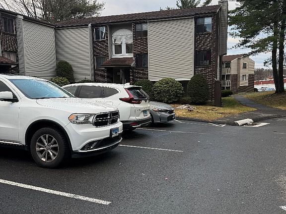 2nd image of 7 Padanaram Road #E129