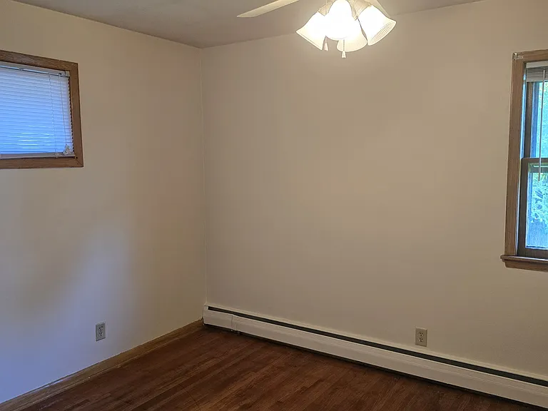 1707 Thomas Ave W #4 — Photo 14