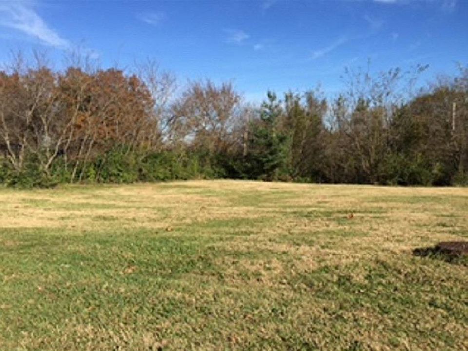 2nd image of 15509 White Dr