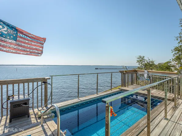 47 BLUE CRAB Lane, Panacea, FL 32346