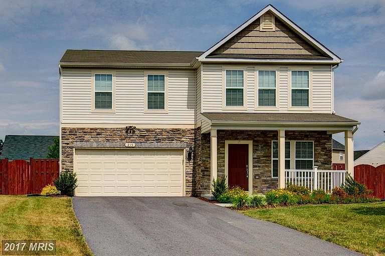 1st image of 215 Ivy Hill Ct