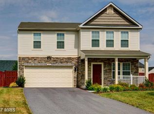 215 Ivy Hill Ct, Stephens City, VA 22655