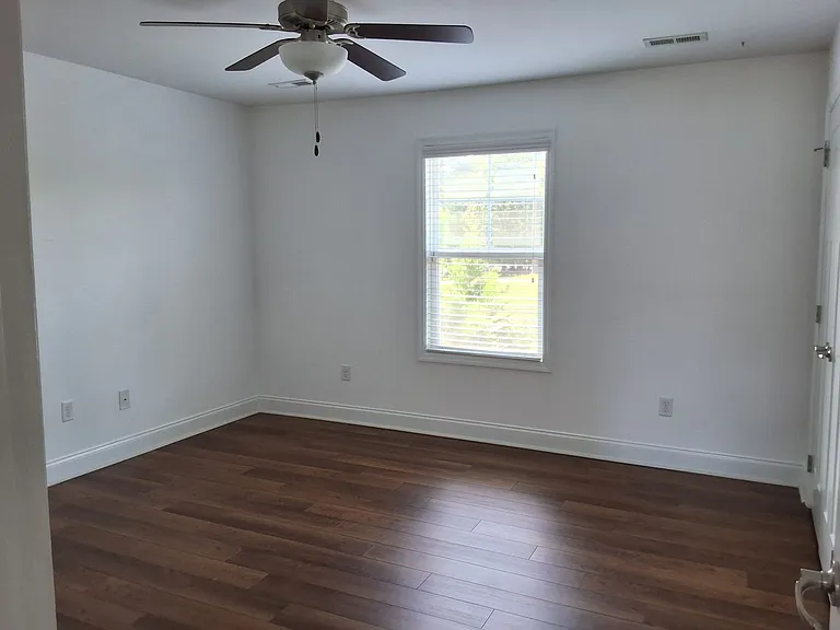 8914 Highbury Way — Photo 23