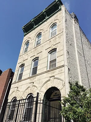 Rented by Modern Spaces | media 38