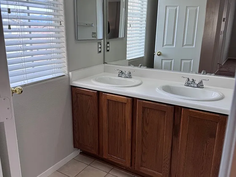 10413 Orange Port Ct — Photo 27