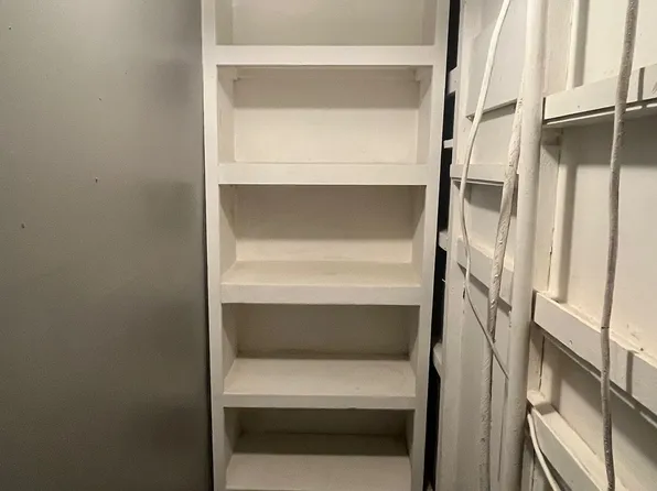 244 N Vine St Unit 4, Wichita, KS 67203