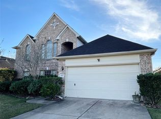 16927 Tower Rdg, Friendswood, TX 77546