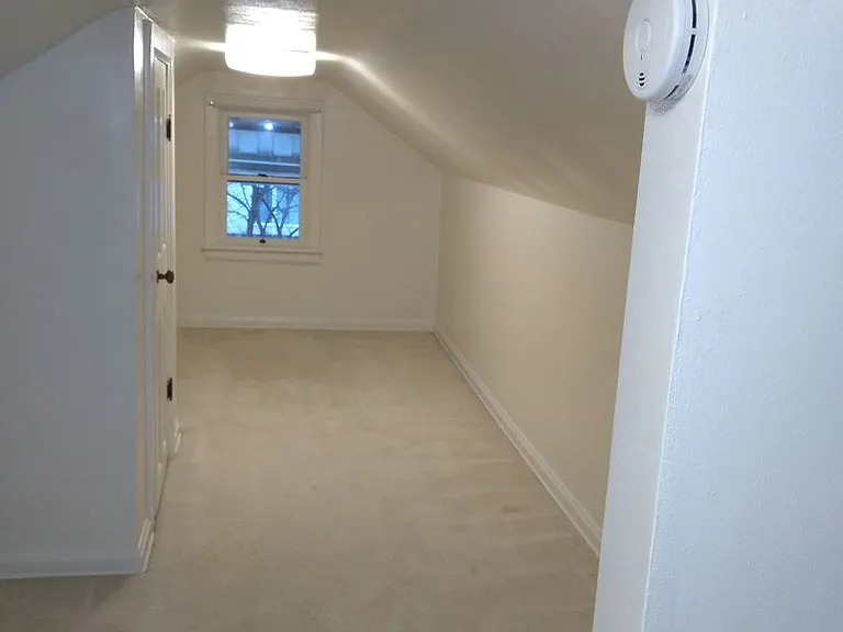3000 W Devon Rd — Photo 16