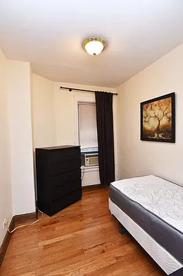 Rented by Bohemia Realty Group | media 14