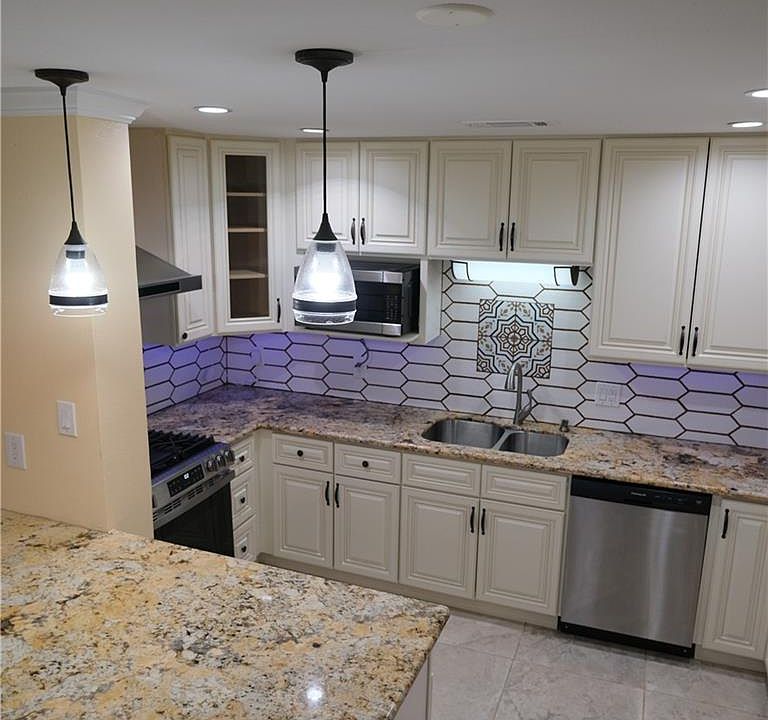 1st image of 3716 W Louisiana Dr