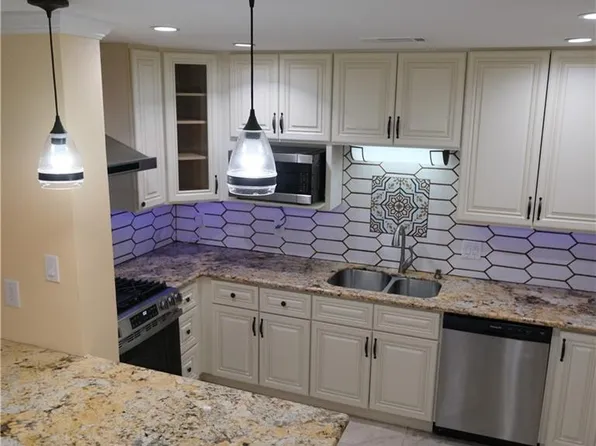 3716 W Louisiana Dr, Kenner, LA 70065