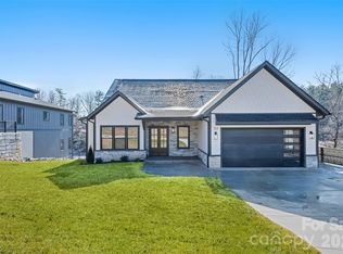 23 George Allen Rdg, Arden, NC 28704