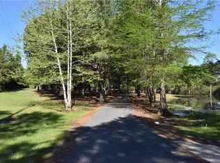 442 Crouch Rd, Benton, LA 71006