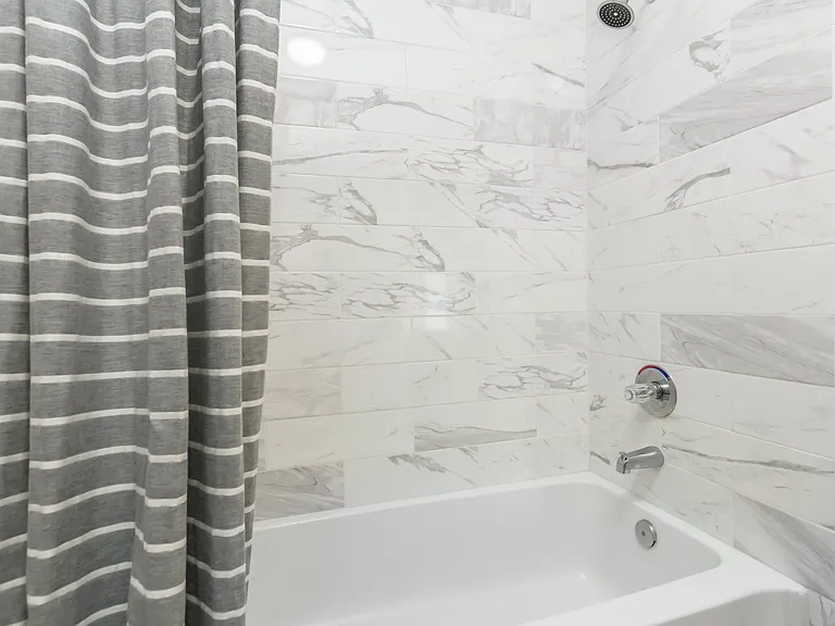 Registry at Windsor Parke — Photo 61