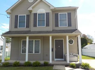4 Walnut St, North Brunswick, NJ 08902