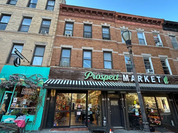 238 Prospect Park West image 4 of 9