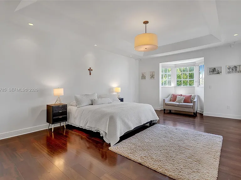 350 Redwood Ln — Photo 19