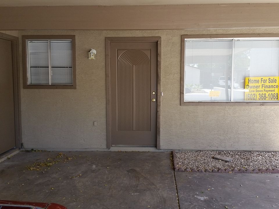 1st image of 512 E Royal Palms Dr