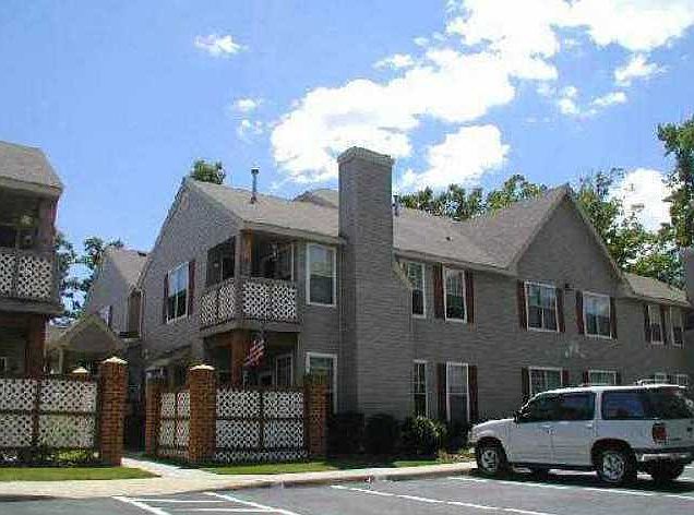 1st image of 725 Daylight Ct