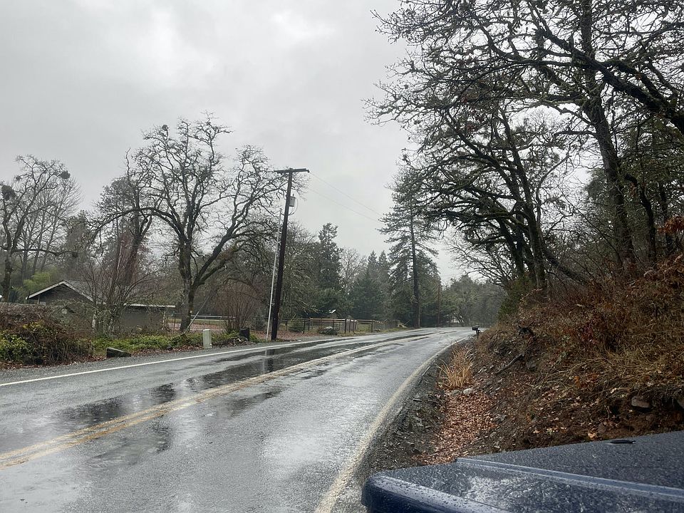 2nd image of 6978 N Applegate Rd