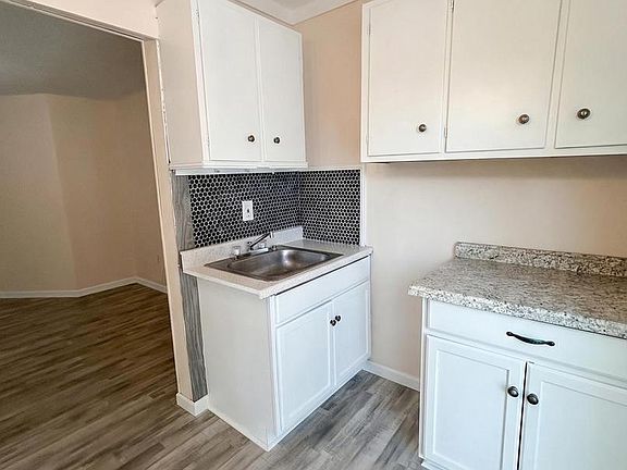 3rd image of 641 Pine St #643