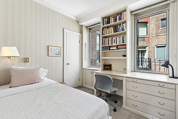 Bedroom, photo 4