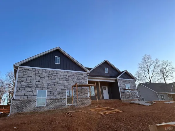 1442 Willow Oak Dr, Forest, VA 24551