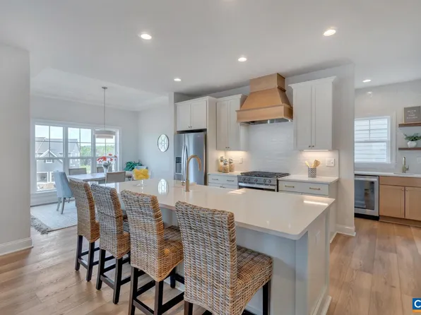 3271 Thicket Run Dr, Charlottesville, VA 22911