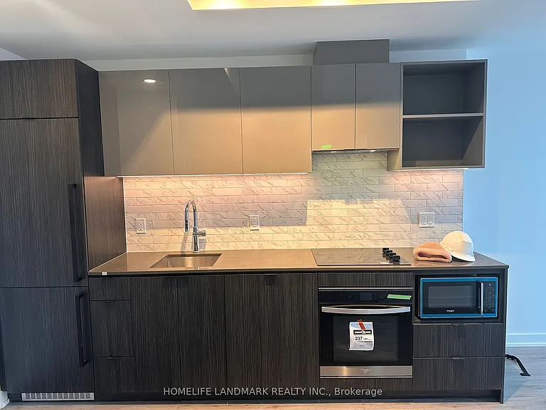 252 Church St #3116 — Photo 8