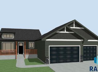 801 N Main St, Lennox, SD 57039