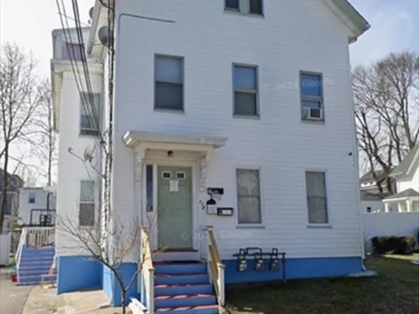112 Walnut St, Brockton, MA 02301