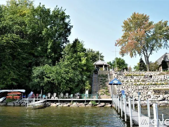 4379 Wilshire Blvd #311, Mound, MN 55364