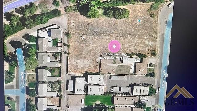 1st image of 321 Stephens Dr
