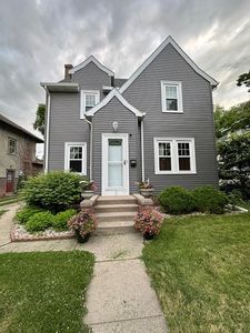 1324 S 2nd St, Aberdeen, SD, 57401