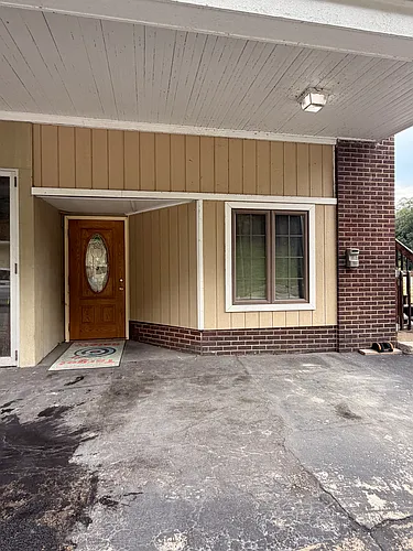 1046 Pike Run Dr #C Photo 1