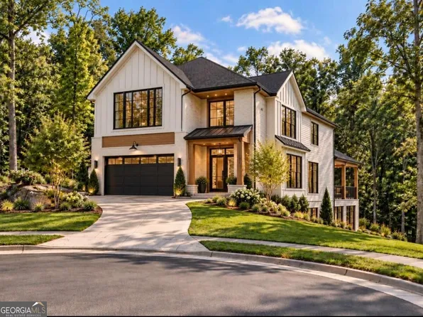 3138 Cherry Blossom Ln, East Pt, GA 30344