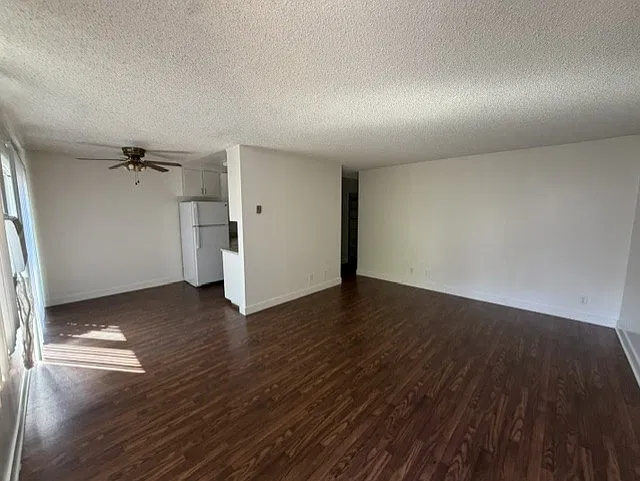 5932 Grand Ave — Photo 1