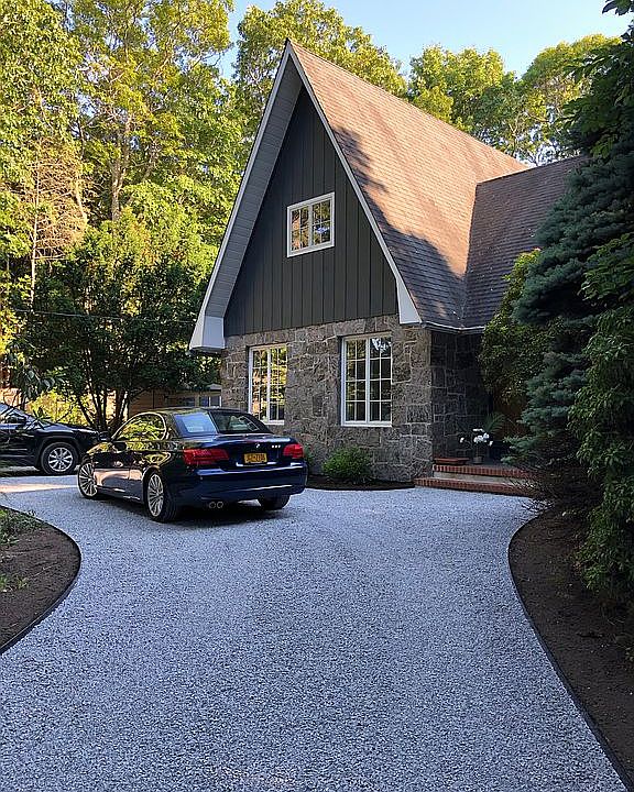 1st image of 100 Hog Creek Ln
