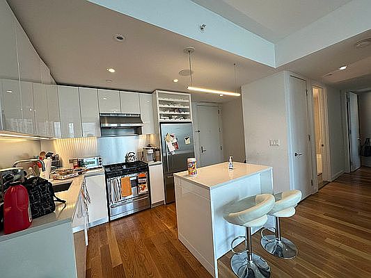 1st image of 436 Albee Sq #25B