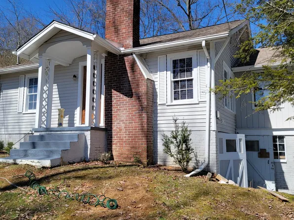 4419 Valley View Dr, Knoxville, TN 37917