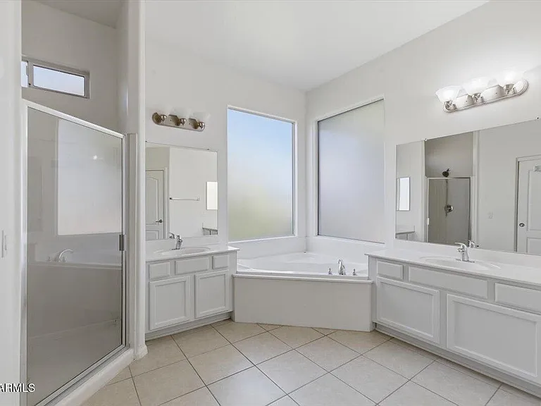 3410 W Alicia Dr — Photo 23