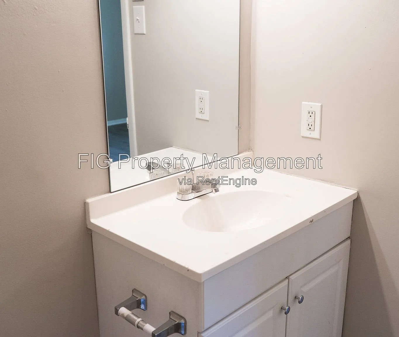 1 bed, 1.0 bath, $850 — Photo 2
